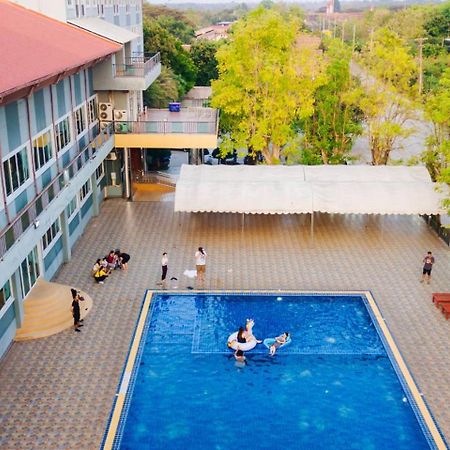 Sky View Hotel Buri Ram Zewnętrze zdjęcie