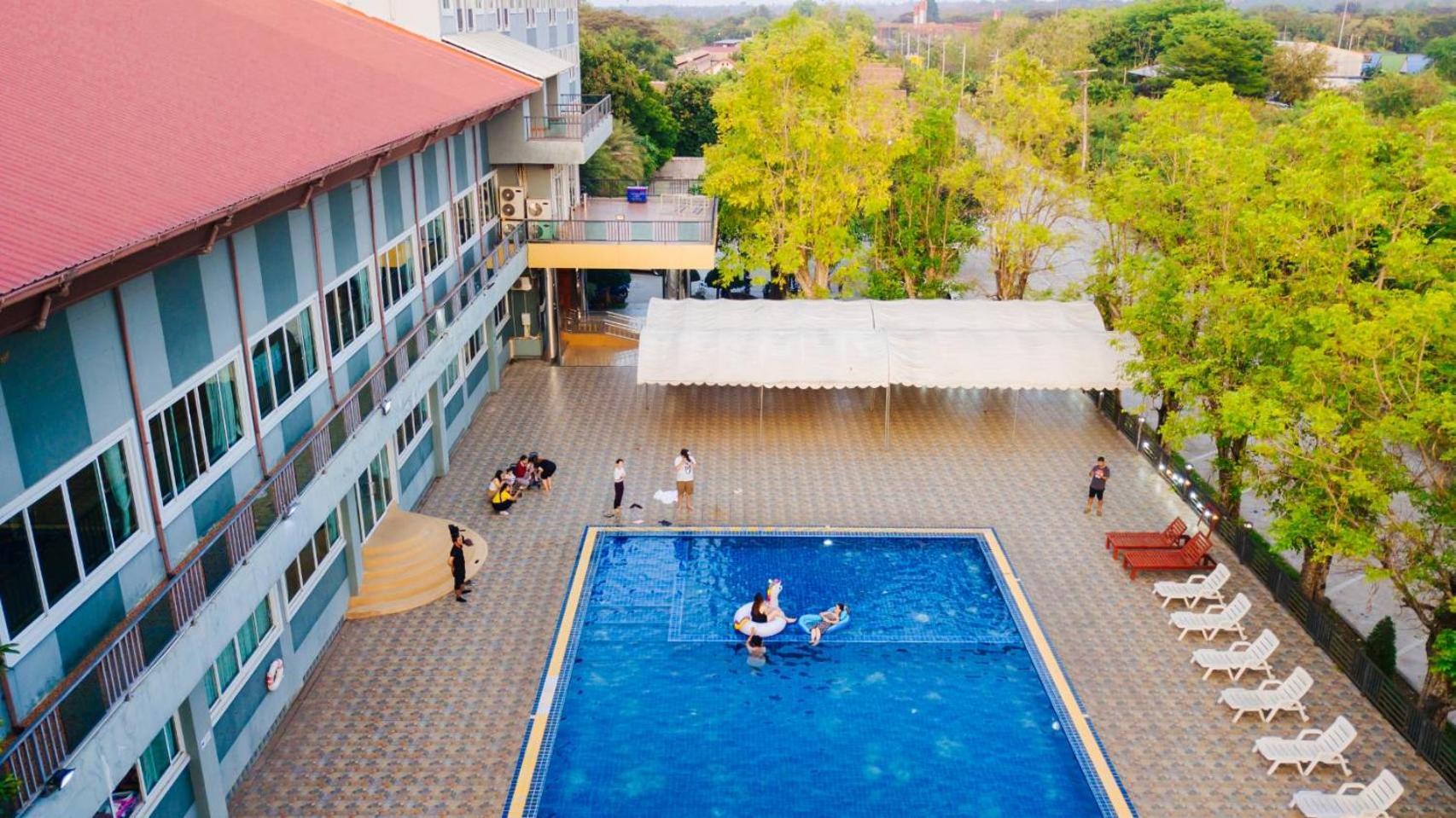 Sky View Hotel Buri Ram Zewnętrze zdjęcie